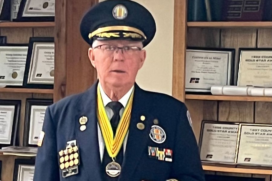 Rev. Dr. Ed “Doc” Golden speaks with local Daughters of the American Revolution chapter