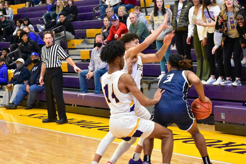 Belton-Cass County basketball teams